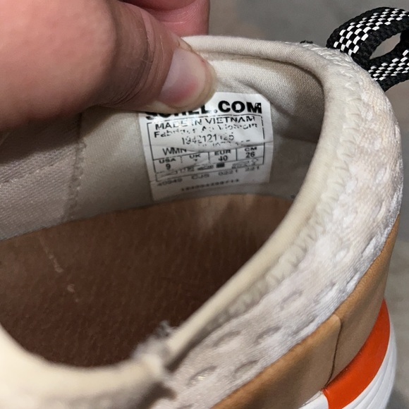 WOMEN'S KINETIC IMPACT STRAP SNEAKER - Picture 8 of 12